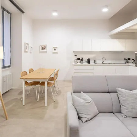 Sant Ambroeus Garden Apartment Milano Esterno foto