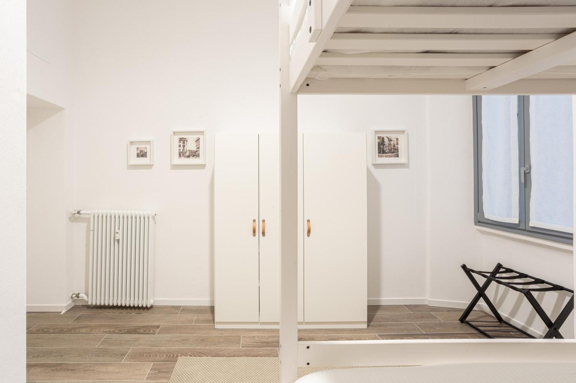 Appartement Sant Ambroeus Garden Milan
